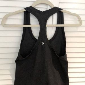 Charcoal Lululemon athletic top